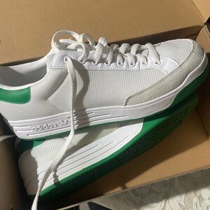 Adidas Men's White and Green Casual Sneakers